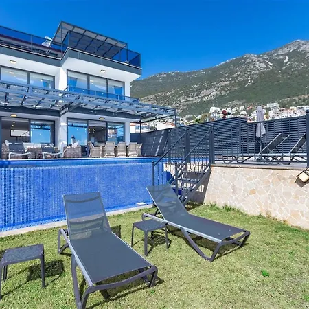 Villa Kamile Sultan Deniz Manzarali Jakuzili Kalkan