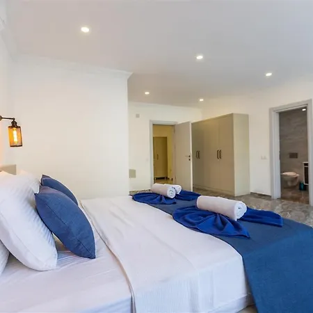 Villa Kamile Sultan Deniz Manzarali Jakuzili Kalkan