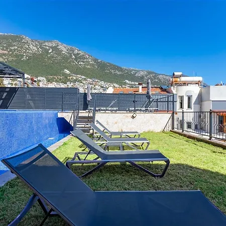 Villa Kamile Sultan Deniz Manzarali Jakuzili