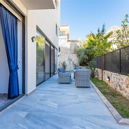 Villa Kamile Sultan Deniz Manzarali Jakuzili *