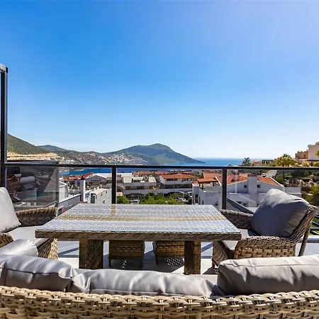 Villa Kamile Sultan Deniz Manzarali Jakuzili
