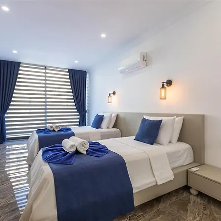 Kamile Sultan Deniz Manzarali Jakuzili * Kalkan