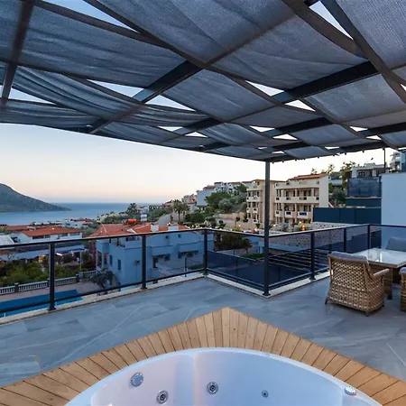 Villa Kamile Sultan Deniz Manzarali Jakuzili Kalkan