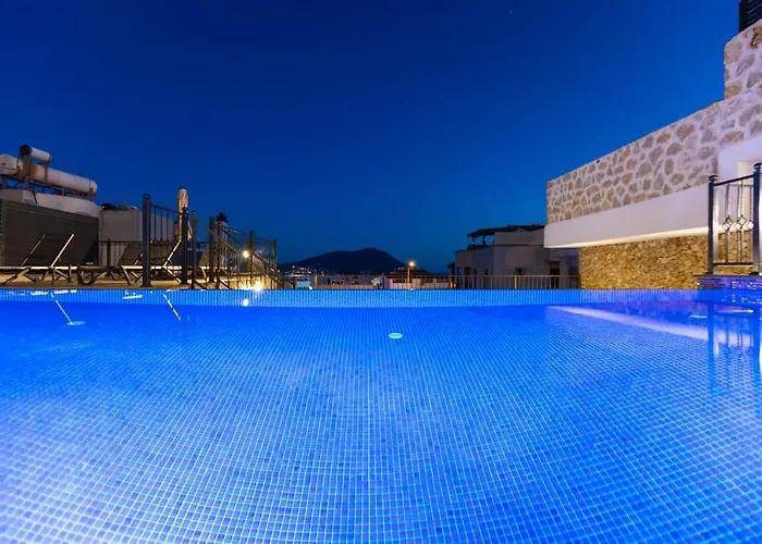 Villa Kamile Sultan Deniz Manzaralı Jakuzili Kalkan