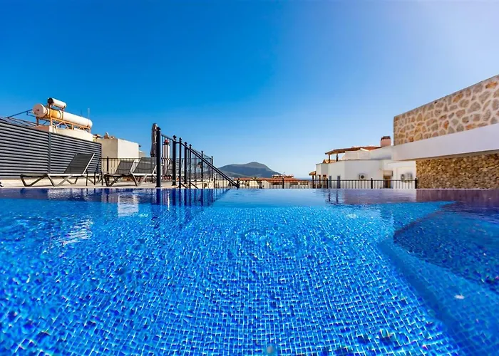 Villa Kamile Sultan Deniz Manzarali Jakuzili