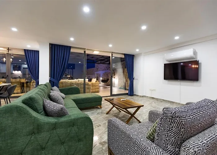 Kamile Sultan Deniz Manzaralı Jakuzili Villa *