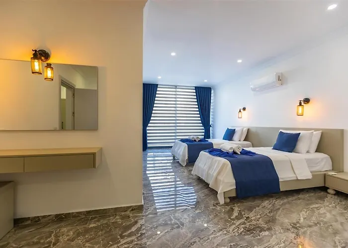 Kamile Sultan Deniz Manzarali Jakuzili Villa Kalkan
