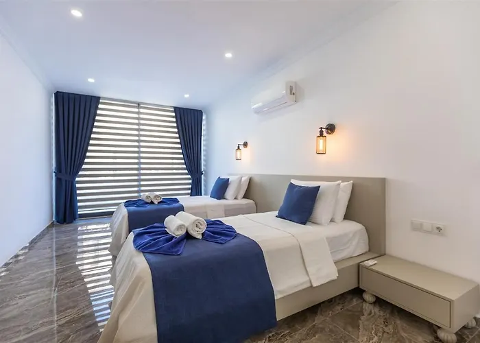 Kamile Sultan Deniz Manzarali Jakuzili * Kalkan