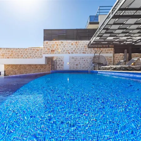 Villa Kamile Sultan Deniz Manzarali Jakuzili Kalkan